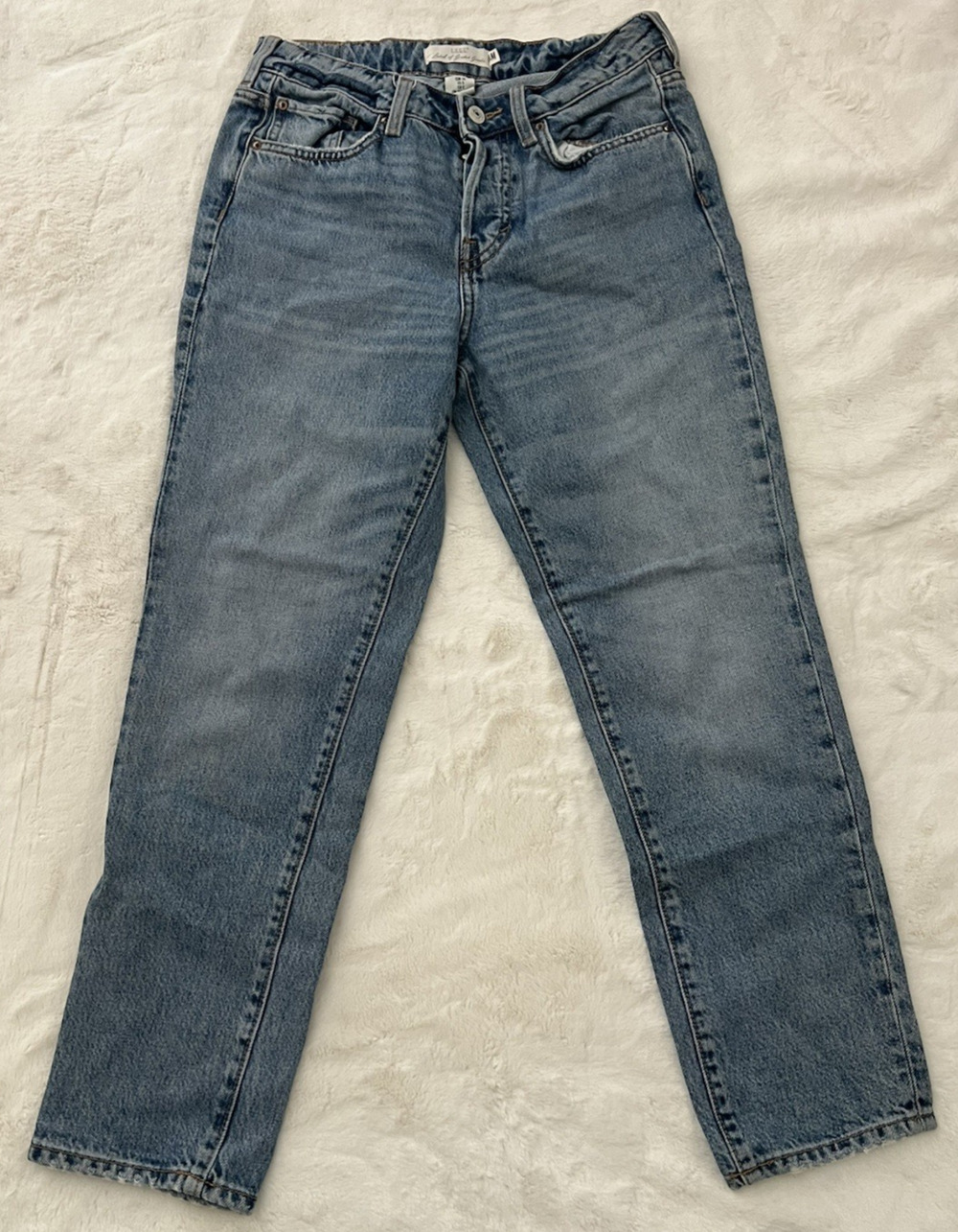 H&M LOGG Womens Straight Leg Jeans Size 6 Light Wash Denim Casual Pants